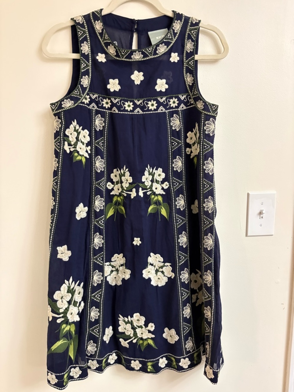 Anthropologie Maeve Rosa Embroidered Swing Dress Navy Floral Boho Shift Size 0